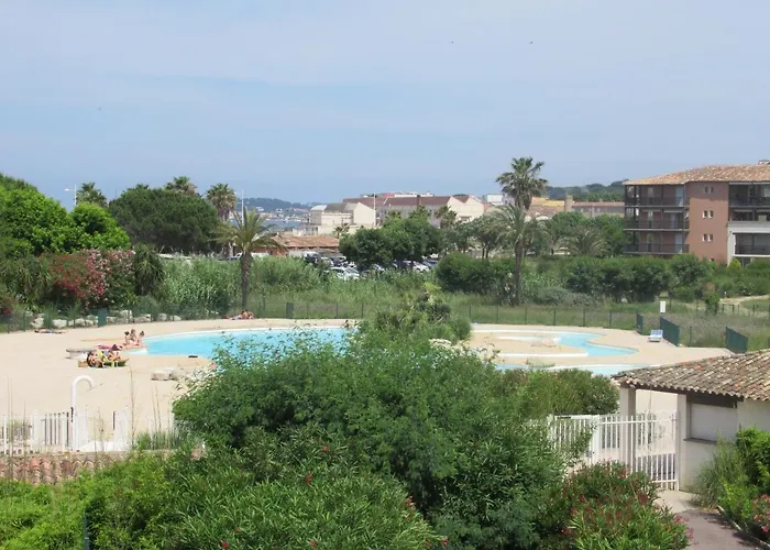 Golf De Saint Tropez Apartment Gassin