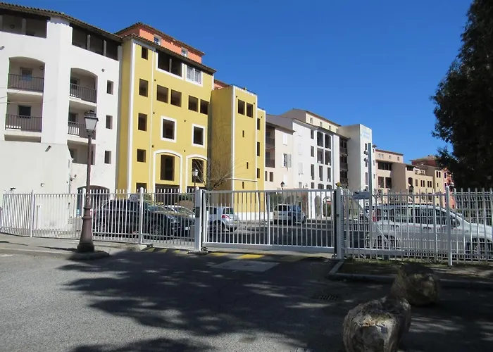 Golf De Saint Tropez Apartment
